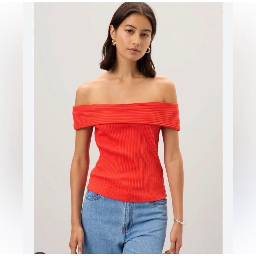 Madewell Rust Orange Off the should Top size medium